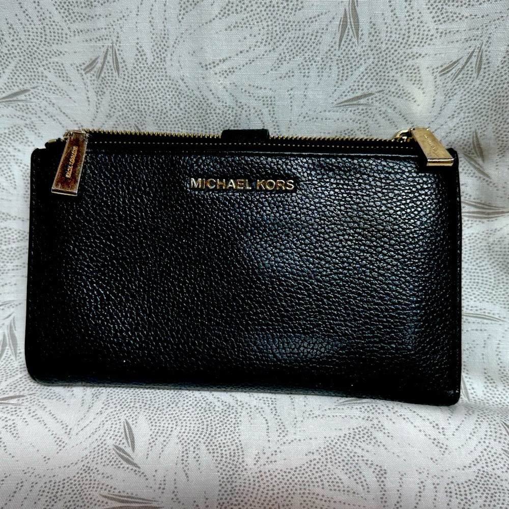 Michael Kors Adele double zip smartphone wallet.